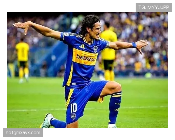 卡瓦尼职业轨迹回顾：从意甲崛起至南美赛场持续发挥稳定