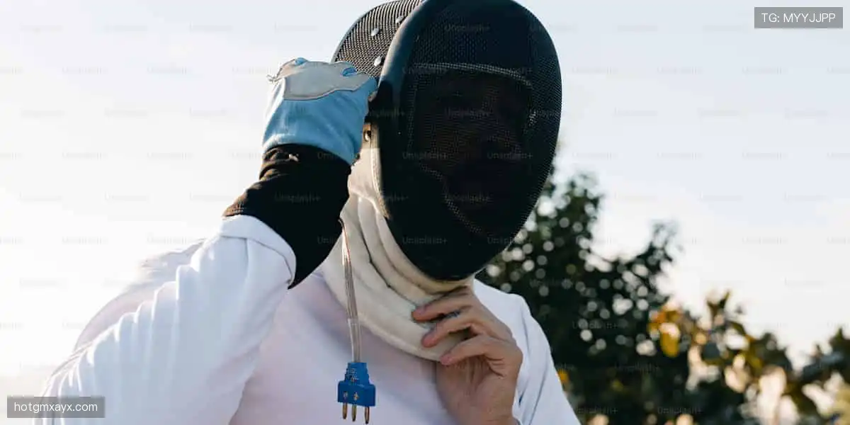 👕 限量周边，穿上它，你就是赛场最靓的崽！